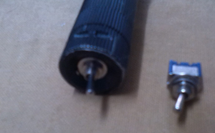 安裝好開關(guān)后手電筒的效果圖