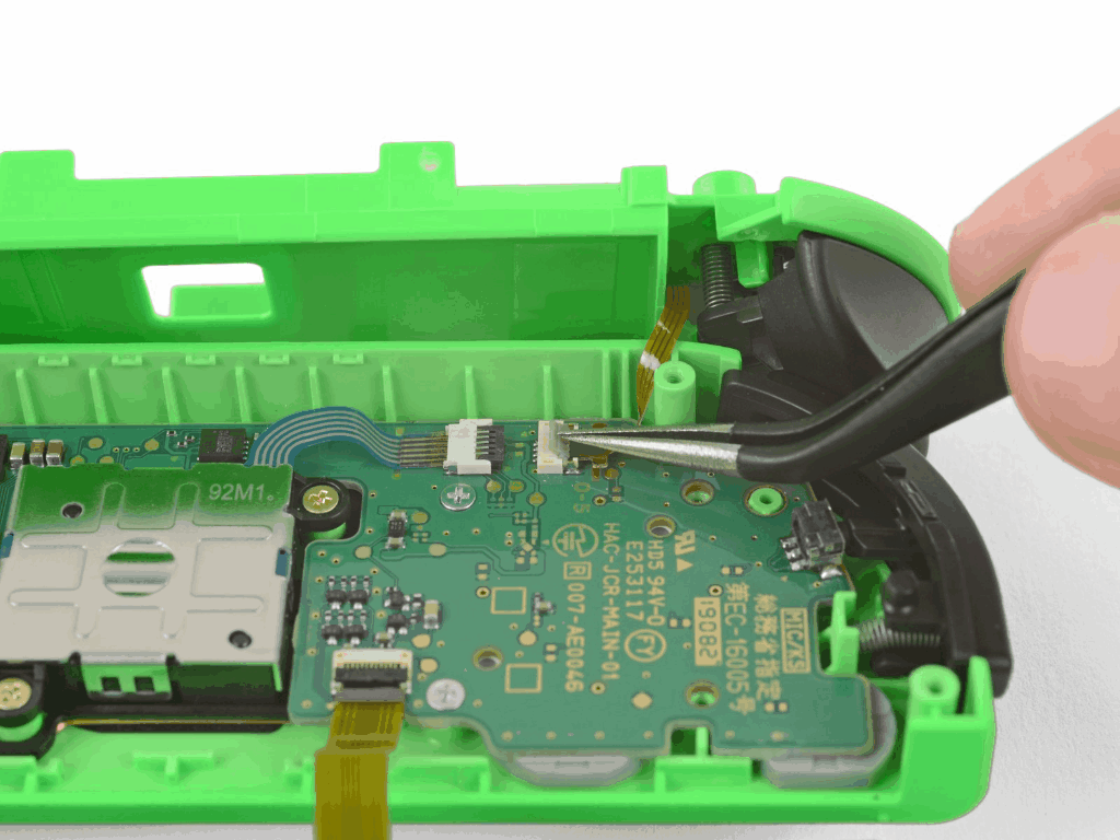 分離出操作桿電線