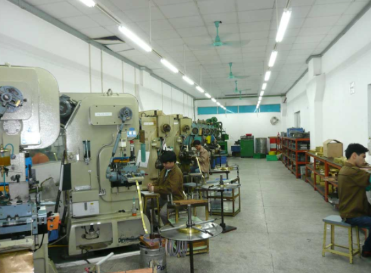 生產(chǎn)車間員工