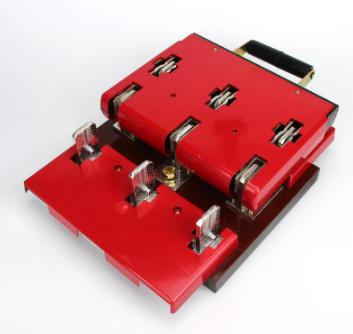 地刀開(kāi)關(guān) 地刀開(kāi)關(guān)